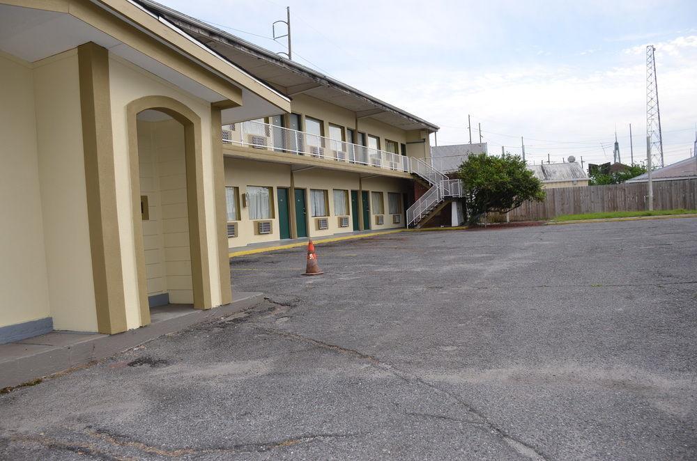 Sweets Inn Motel New Orleans Exterior photo