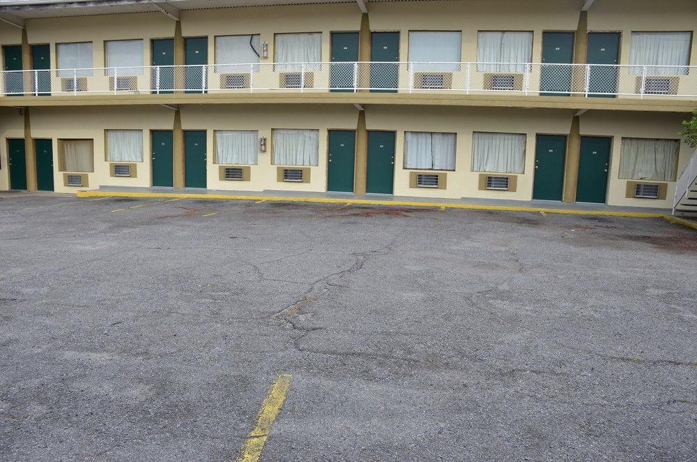 Sweets Inn Motel New Orleans Exterior photo